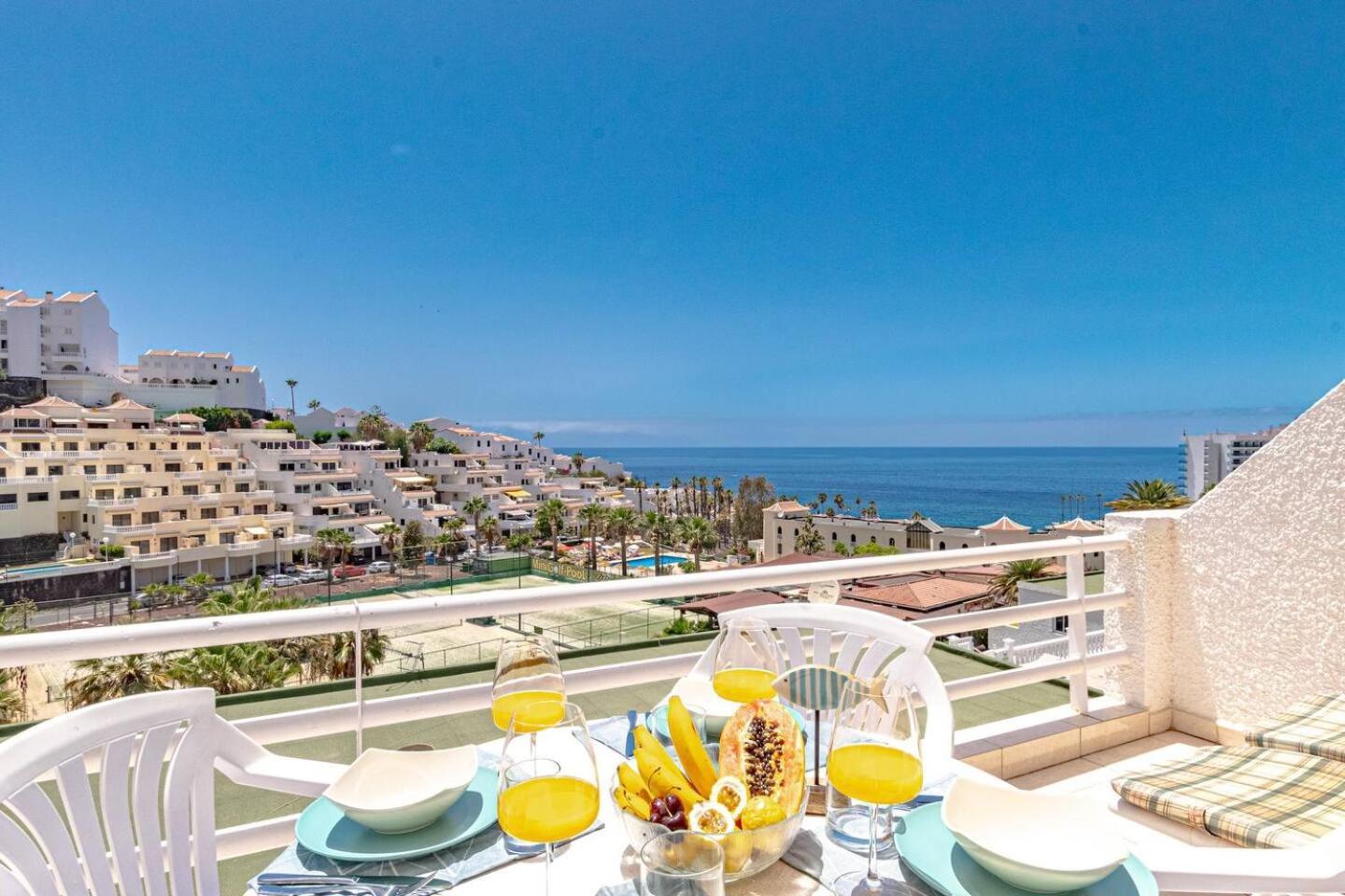 Sunny Oceanview Terrace By Dream Homes Tenerife Acantilado de los Gigantes Екстер'єр фото
