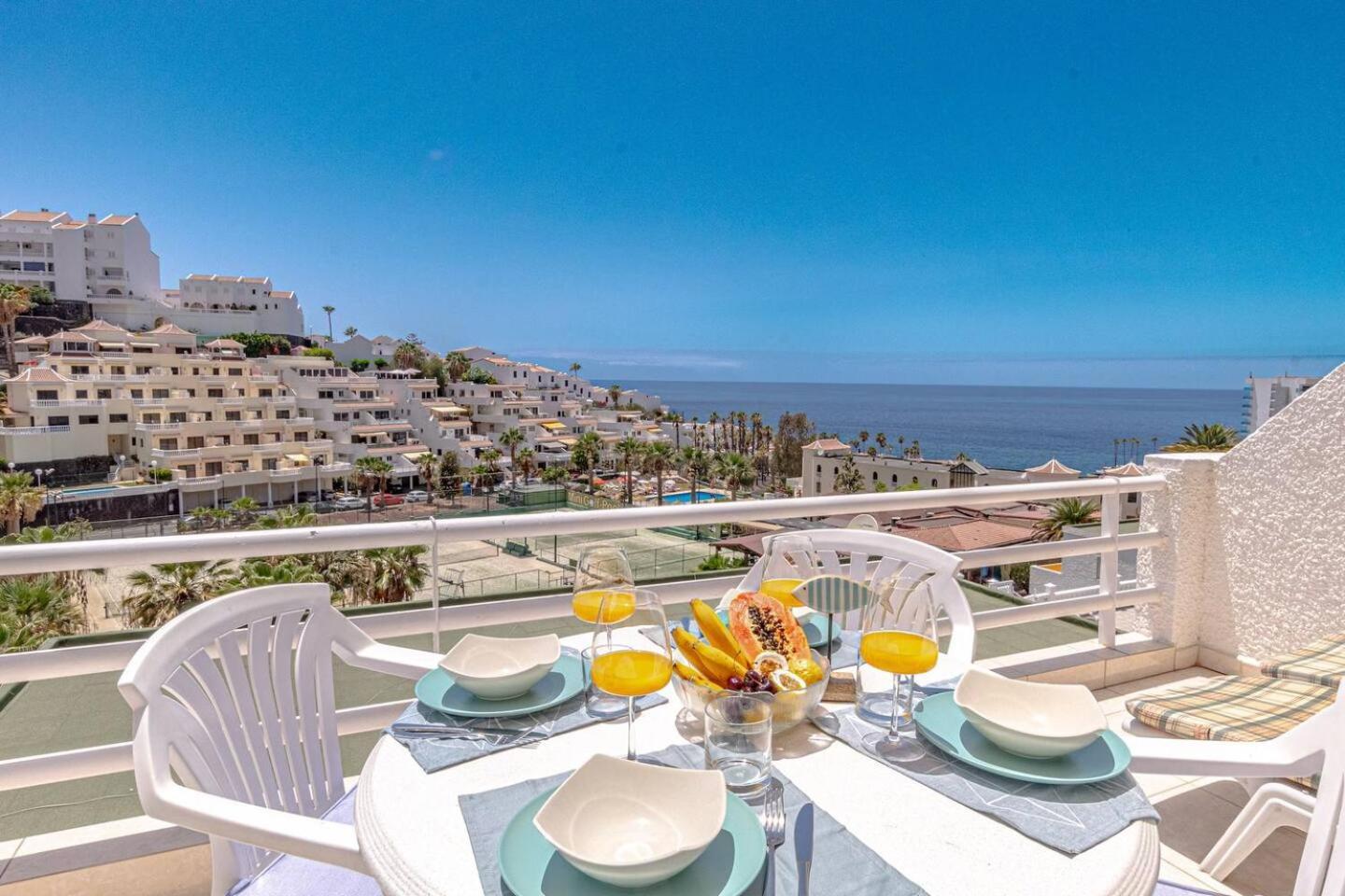 Sunny Oceanview Terrace By Dream Homes Tenerife Acantilado de los Gigantes Екстер'єр фото