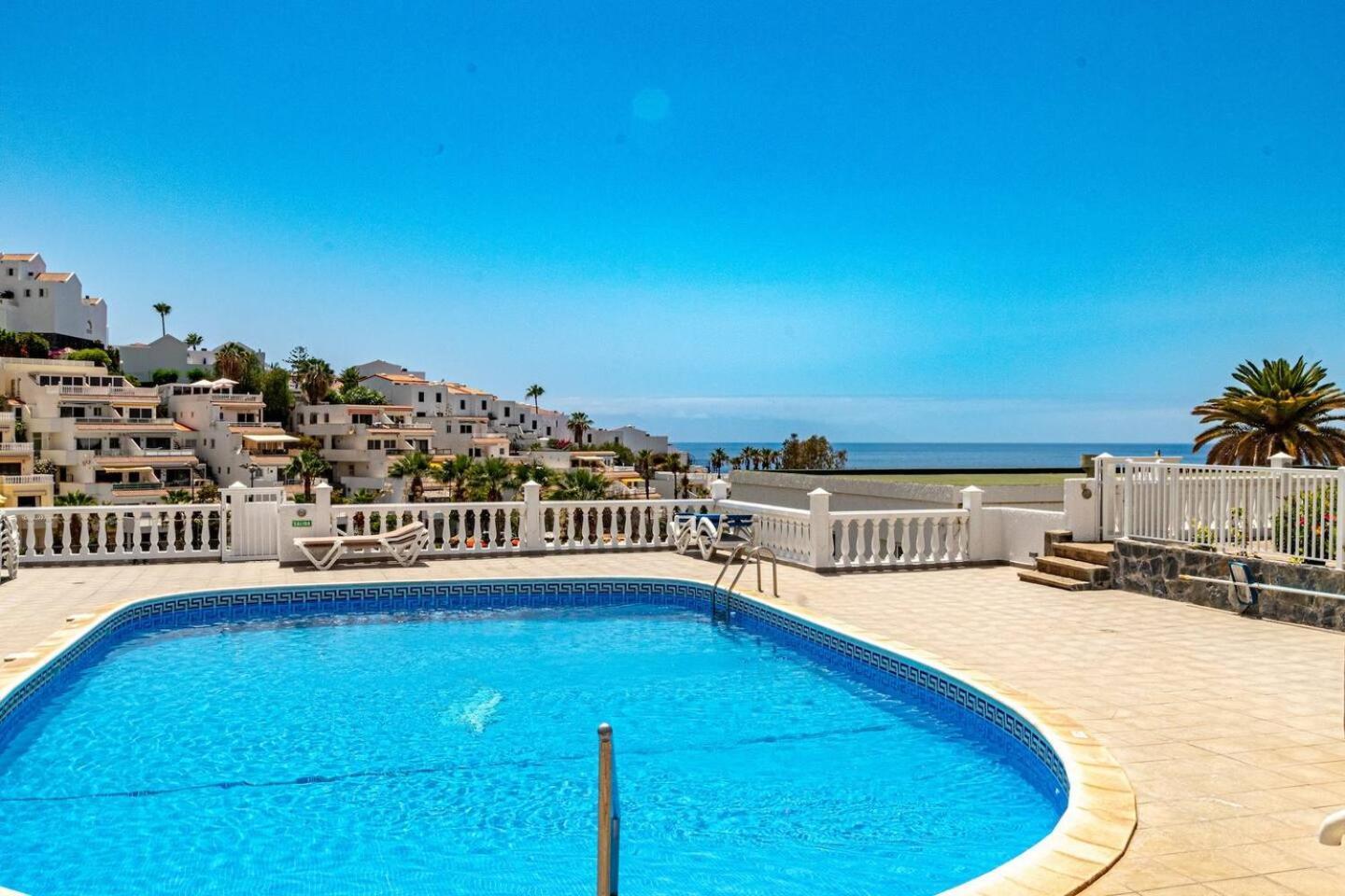 Sunny Oceanview Terrace By Dream Homes Tenerife Acantilado de los Gigantes Екстер'єр фото